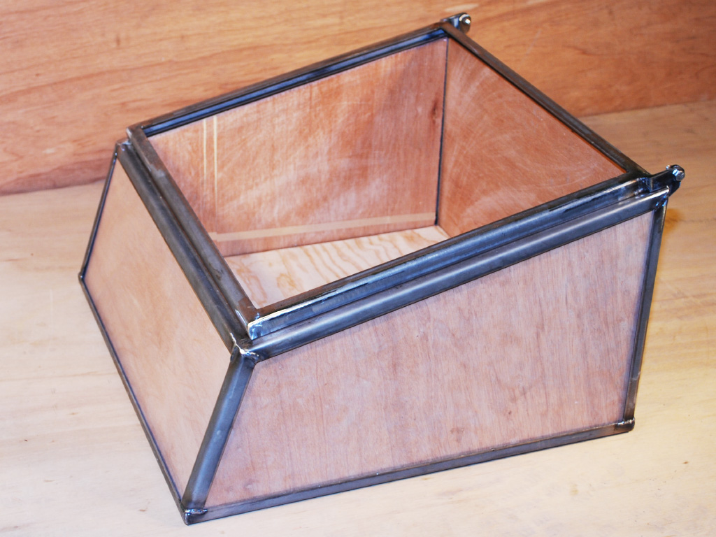 LodeRunner Utility Trike - cargo trunk box